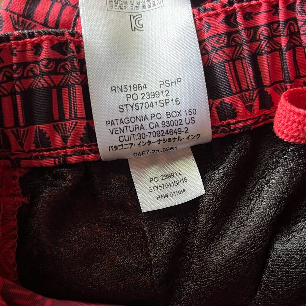 Patagonia Women's Red and Black Patterned Shorts - Picture 6 of 8